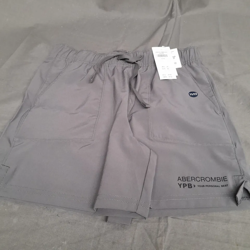 ABERCROMBIE KIDS MID THIGH SHORTS - SIZE 11/12