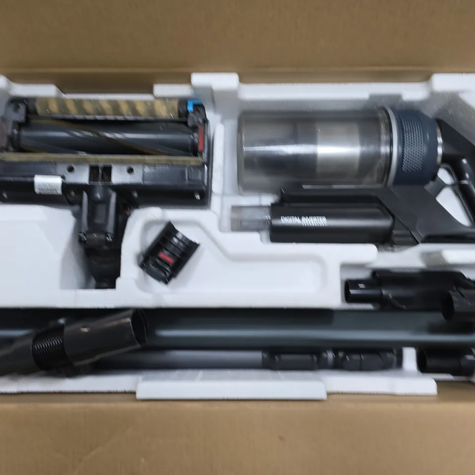 BOXED SAMSUNG JET 95 PRO MAX 210W CORDLESS VACUUM CLEANER