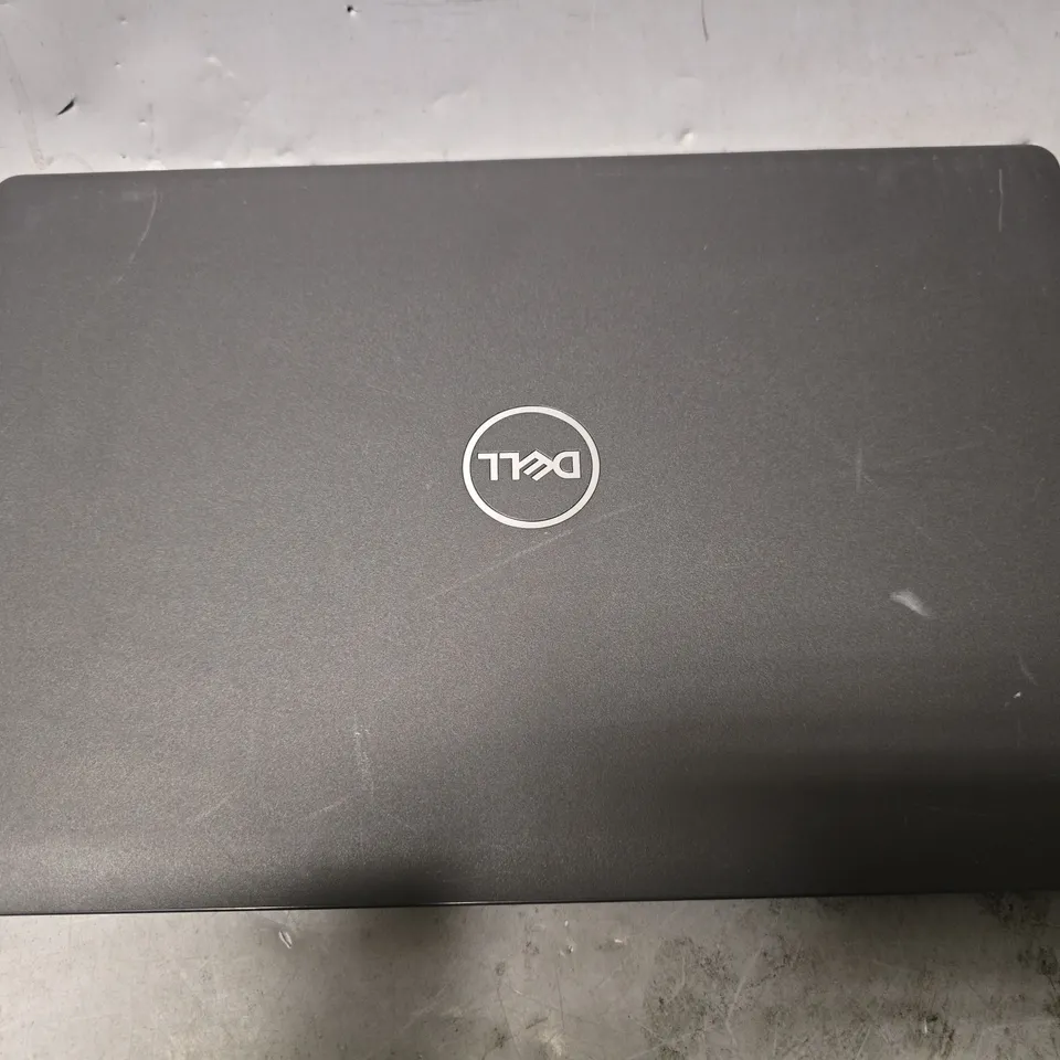 DELL LATITUDE 3520 LAPTOP 
