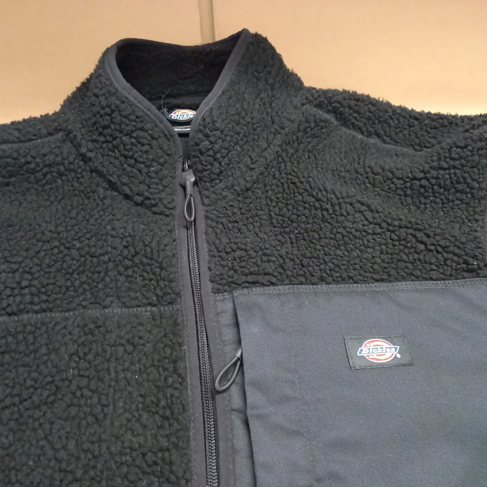 DICKIES BLACK BORG ZIP THROUGH FLEECE - MED