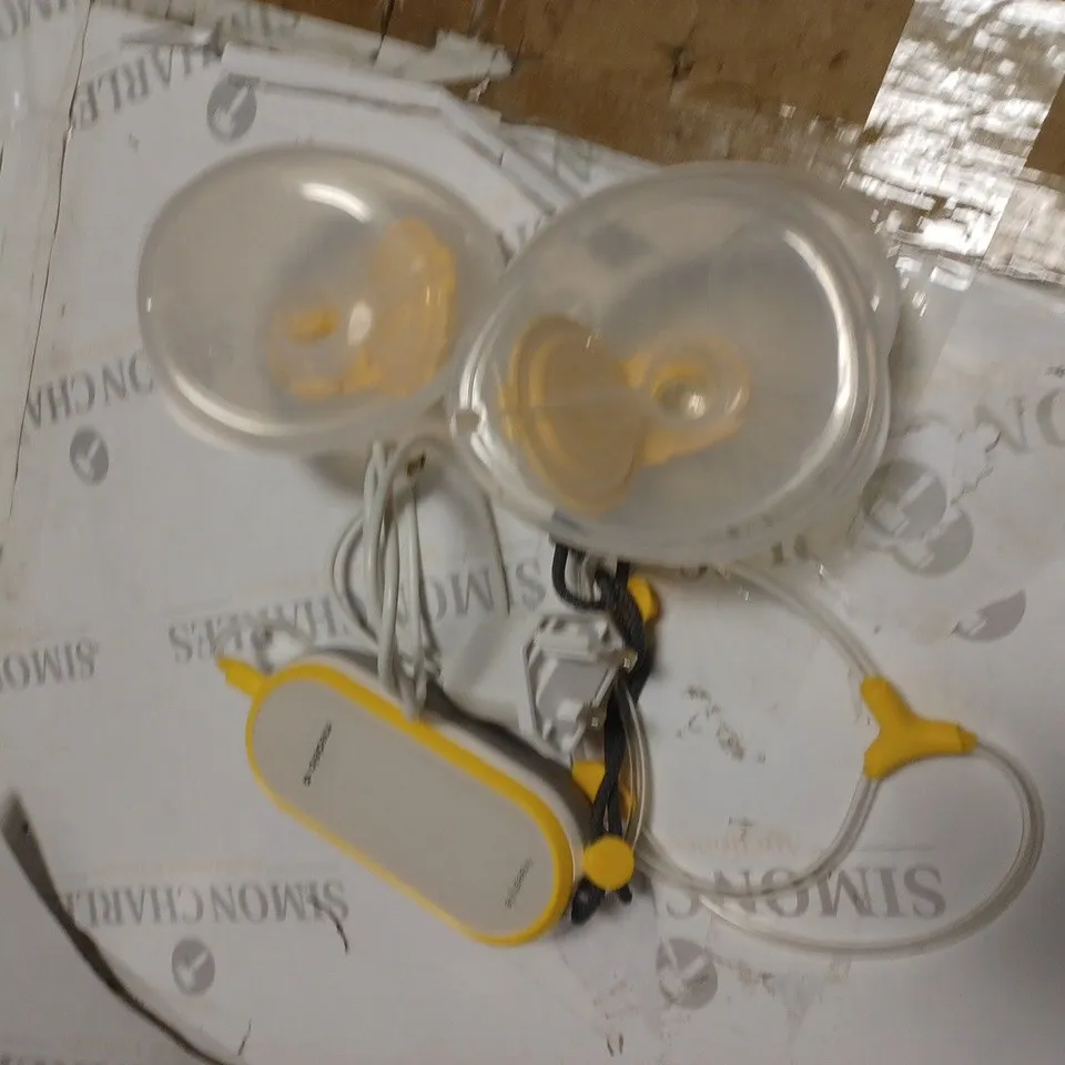 MEDELA FREESTYLE HANDS FREE DOUBLE BREAST PUMP RRP £299.99