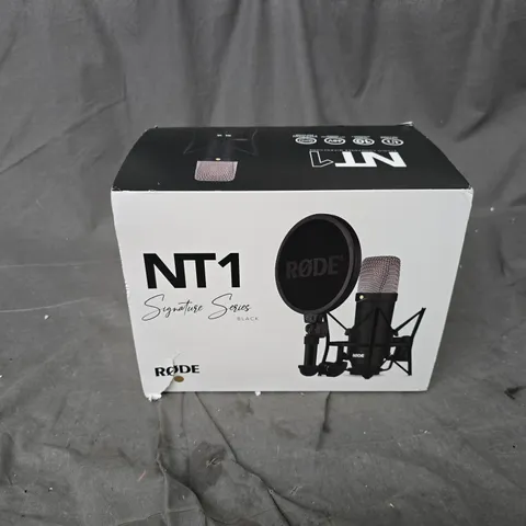 RΓDE NT1 SIGNATURE SERIES BLACK MICROPHONE β BOXED WITH SM6 SHOCK MOUNT & POP FILTER