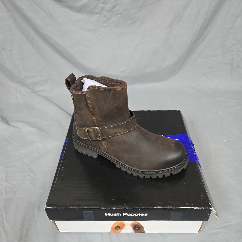 HUSH PUPPIES BROWN LEATHER ANKLE BOOTS. UK SIZE 4
