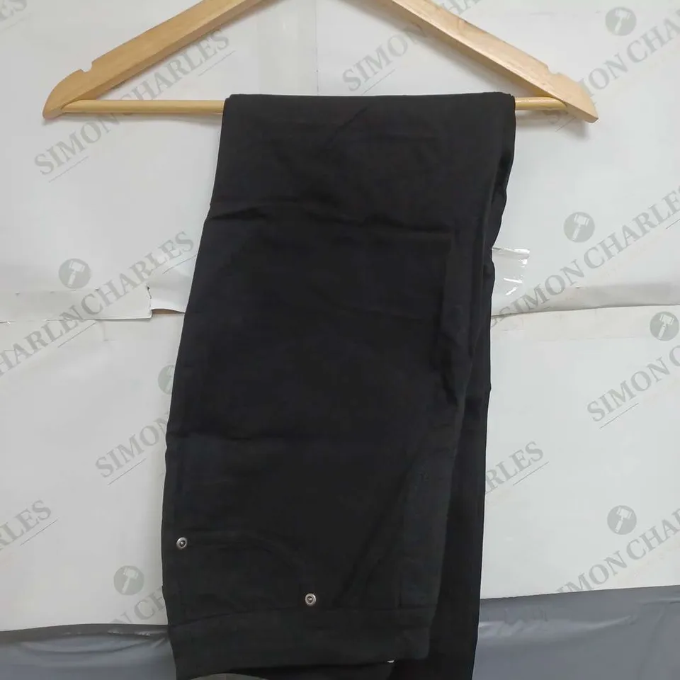 MARLAWYNNE FLATTER FIT FIVE POCKET TROUSERS SIZE 16