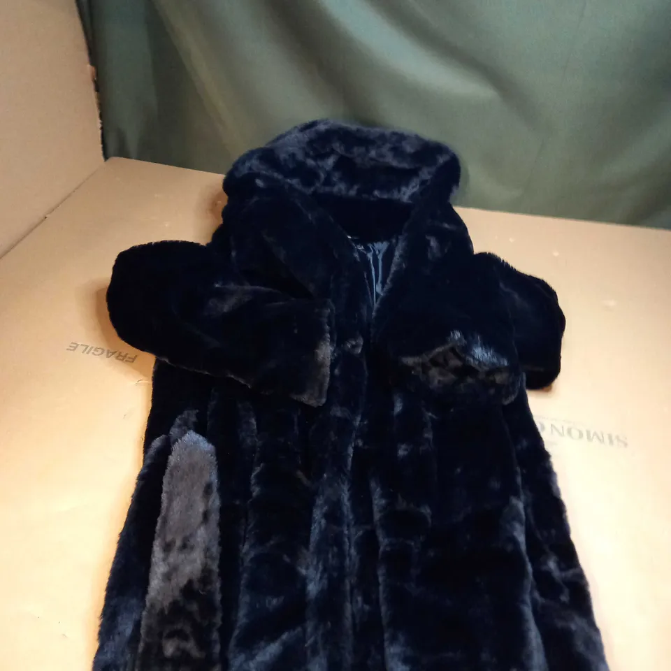BLACK SOFT TOUCH FAUX BELTED HOODED SIZE 10