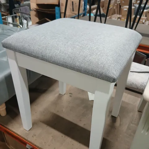 ABINGD STOOL