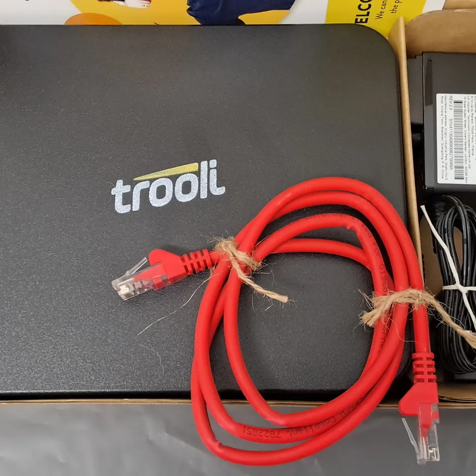 TECHNICOLOR TROOLI DGA4135 ROUTER