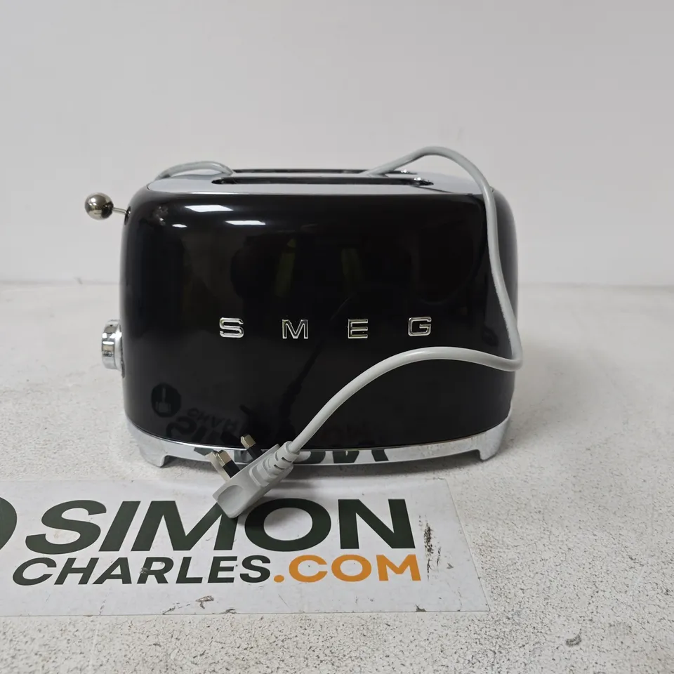 SMEG 2 SLICE STEEL TOASTER
