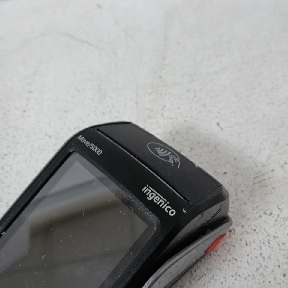 INGENICO MOVE5000 CARD READER (MOVE5000) – BLACK/RED, HANDHELD