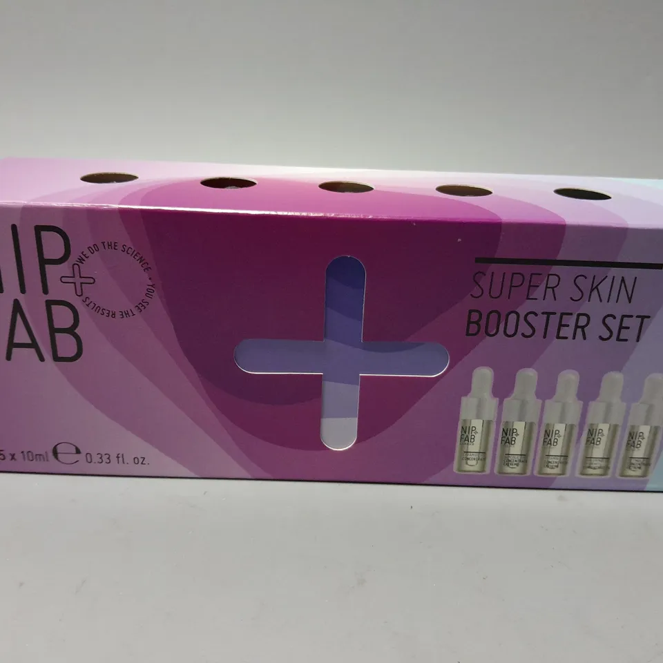 BOXED NIP + FAB SUPER SKIN BOOSTER KIT