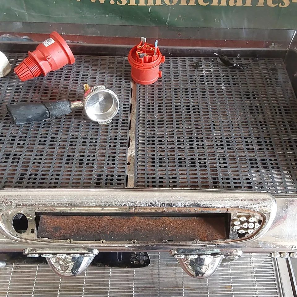 FAEMA EMBLEMA 2 GROUP COMMERCIAL COFFEE ESPRESSO MACHINE - MSEMBL2
