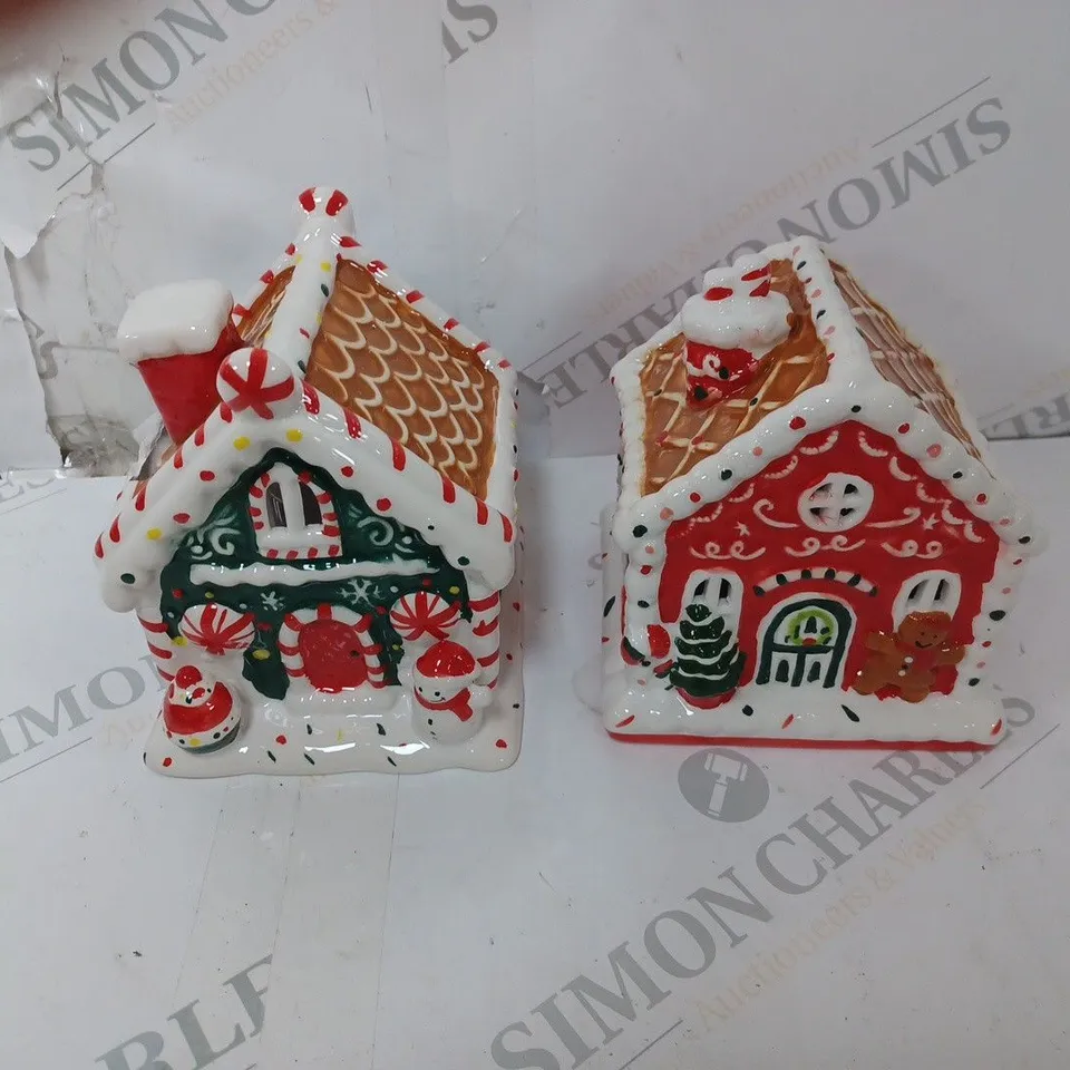 MR. CHRISTMAS SET OF 2, 4" BATTERY-OPERATED NOSTALGIC GINGERBREAD HOUSE