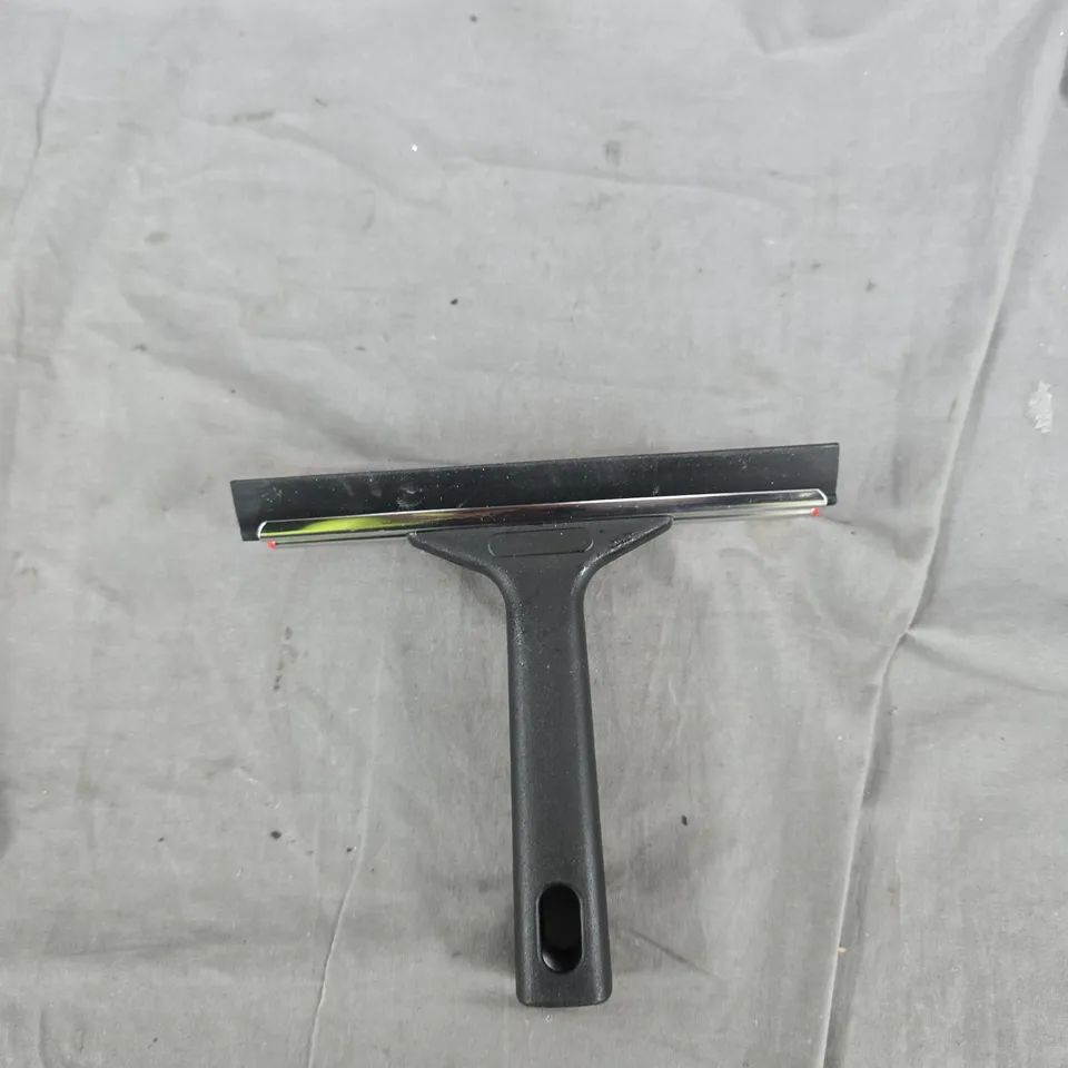 BOX OF APPROXIMATELY 20 HOUSEHOLD ITEMS INCLUDING:FIDGET PEN, DESCALER AND SQUEEGEE