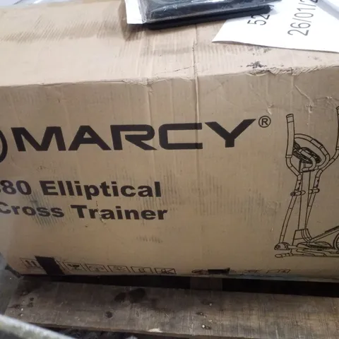 BOXED MARCY C80 ELLIPTICAL CROSS TRAINER
