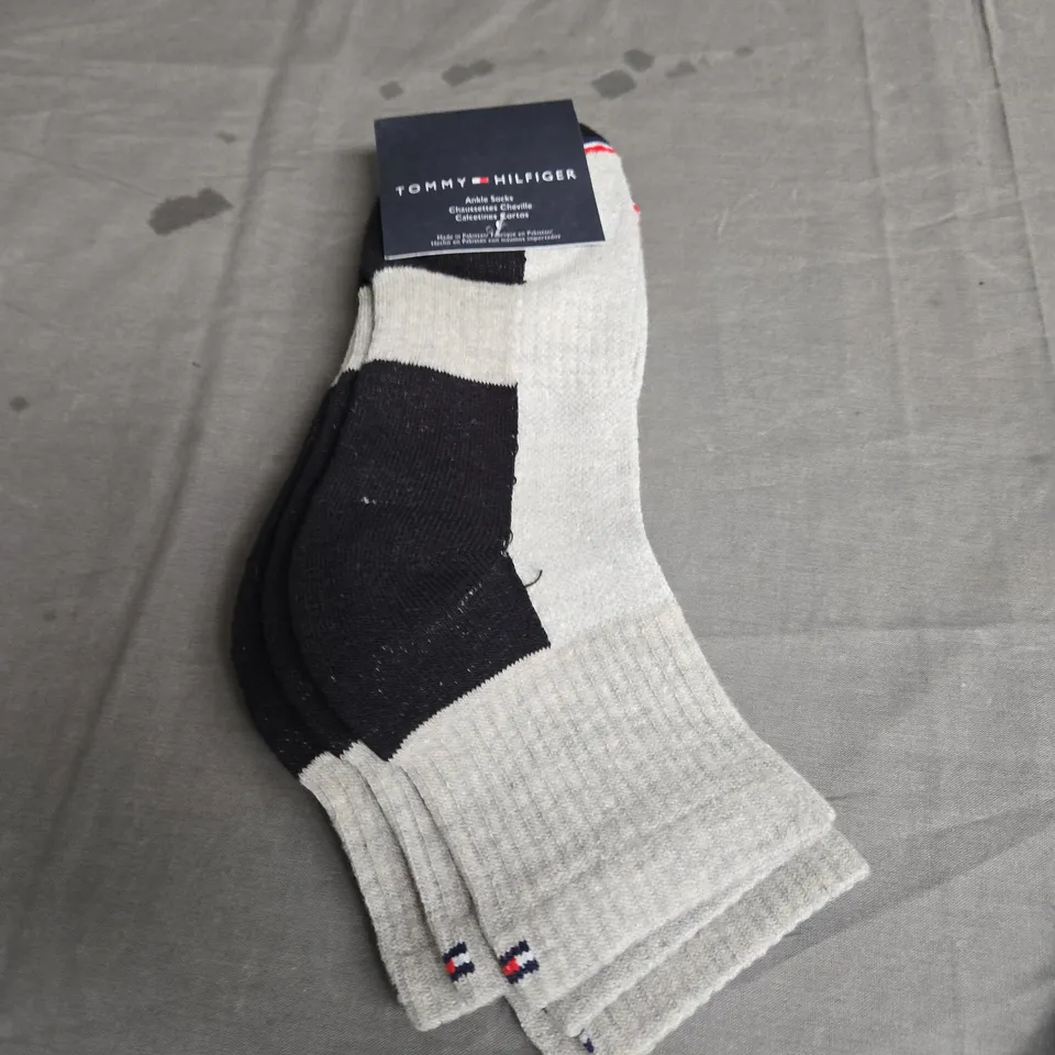 TOMMY HILFIGER ANKLE SOCK - X3