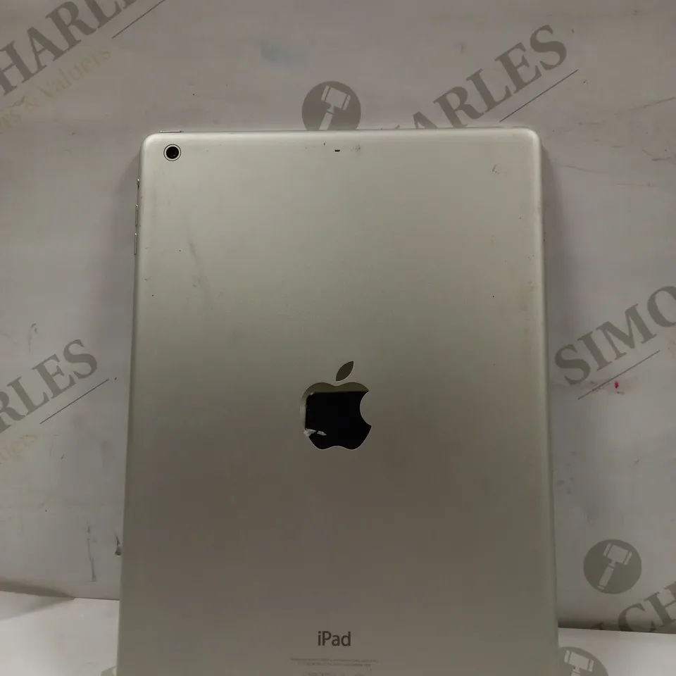 APPLE A1474 IPAD AIR 