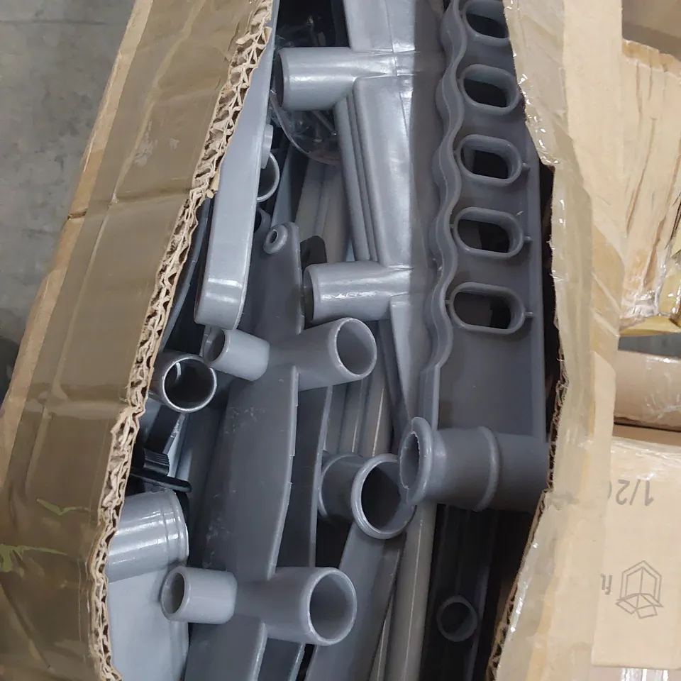BOXED GREY PLASTIC DRYING RACK