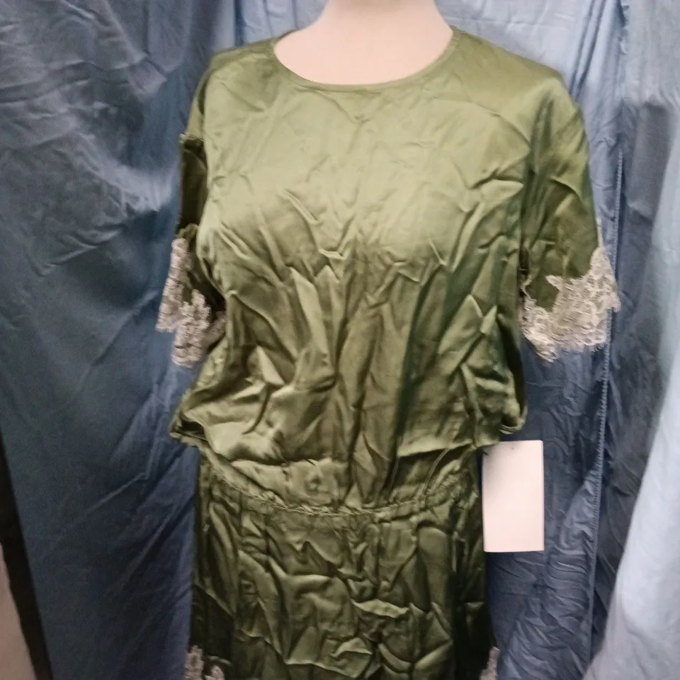 NEVER FULLY DRESSED GREEN MINI DRESS WITH CREAM LACE – UK 14