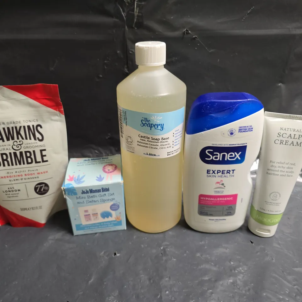 APPROXIMATEY 15 ASSORTED HEALTH AND BEAUTY PRODUCTS TO INCLUDE - SANEX SHOWER GEL - NATURAL SCALP CREAM AND JOJO MAMAN BEBE GIFT SET