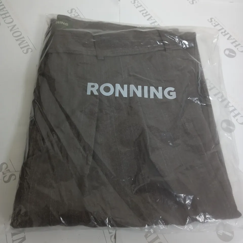 RONNING CITY PANTS IN BROWN SIZE 34R