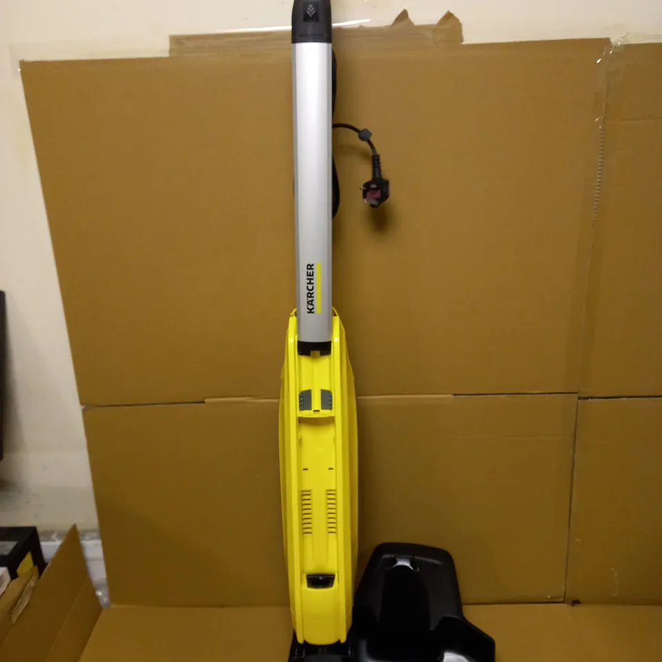 KÄRCHER FC5 HARD FLOOR CLEANER