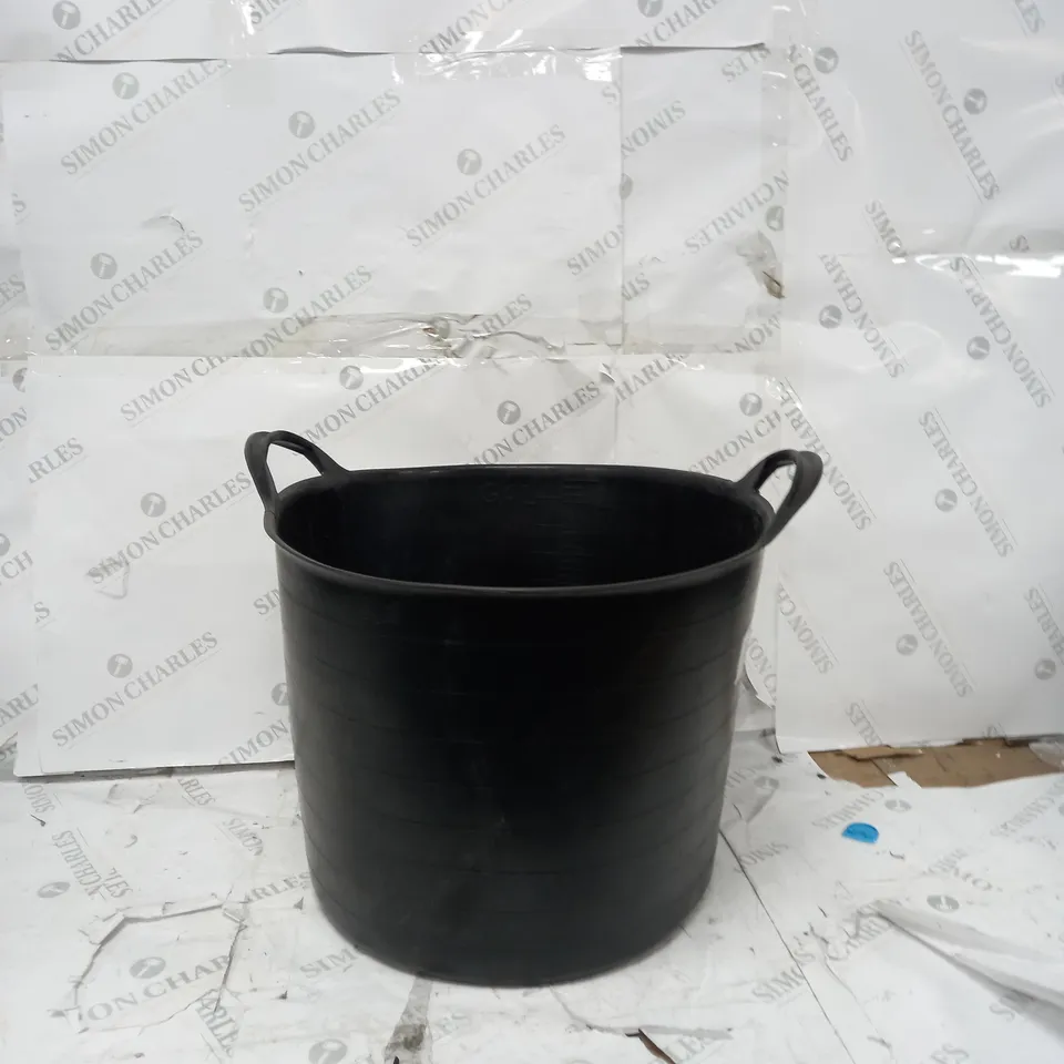 LARGE STORAGE BUCKET IN BLACK 