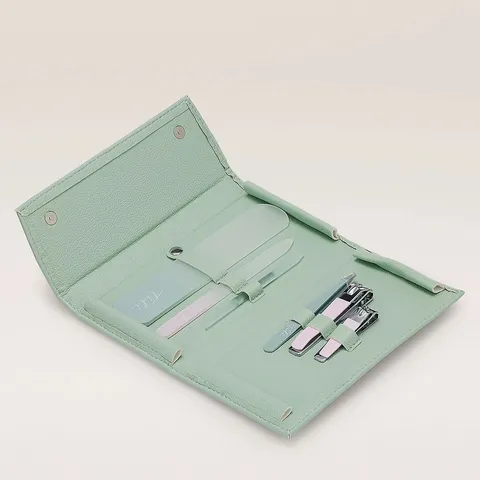 TILI 6 PIECE MANICURE & PEDICURE SET