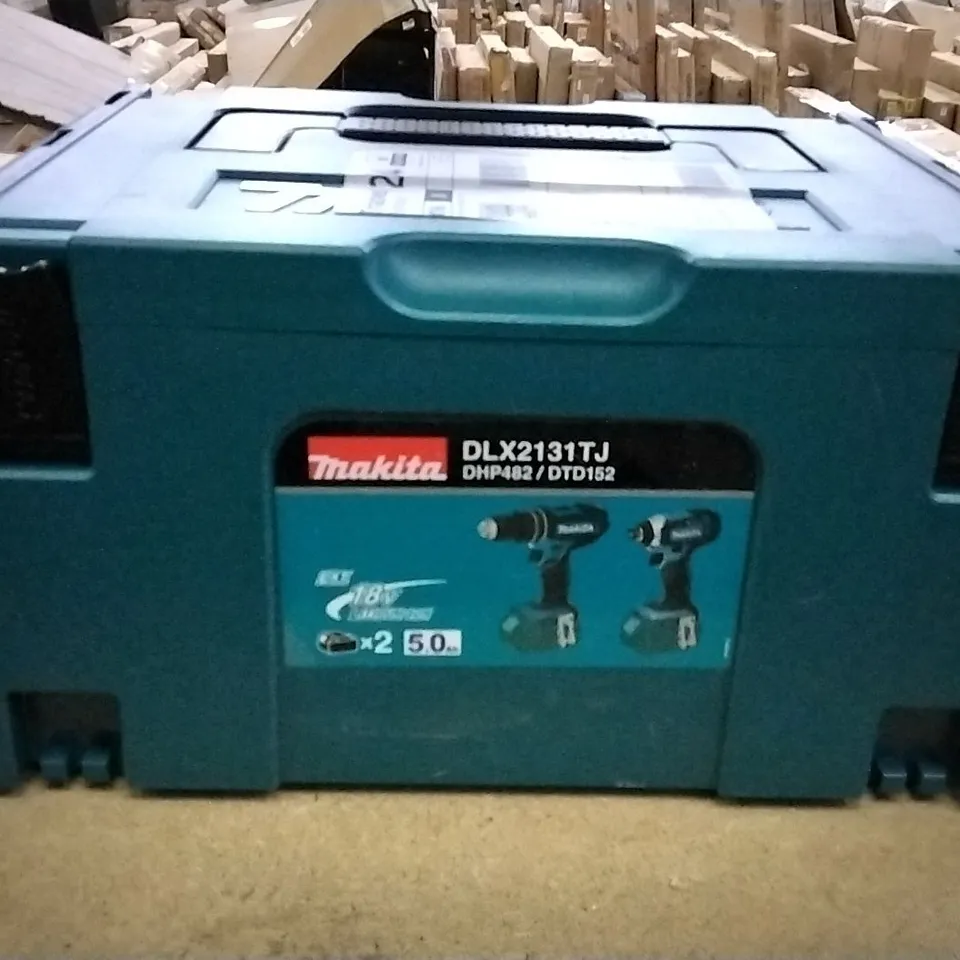 MAKITA 18V LXT COMBI DRILL & IMPACT DRIVER SET RRP £379.99