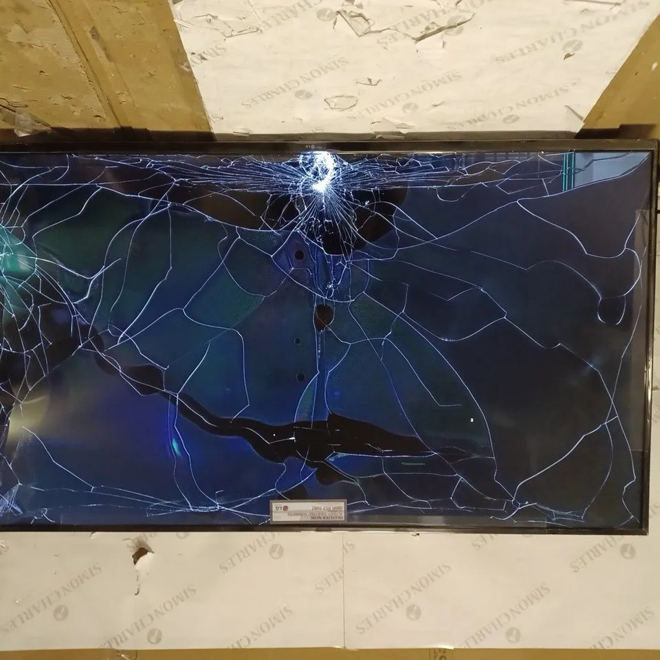 LG LED UQ70 50" 4K UHD SMART TV [COLLECTION ONLY]