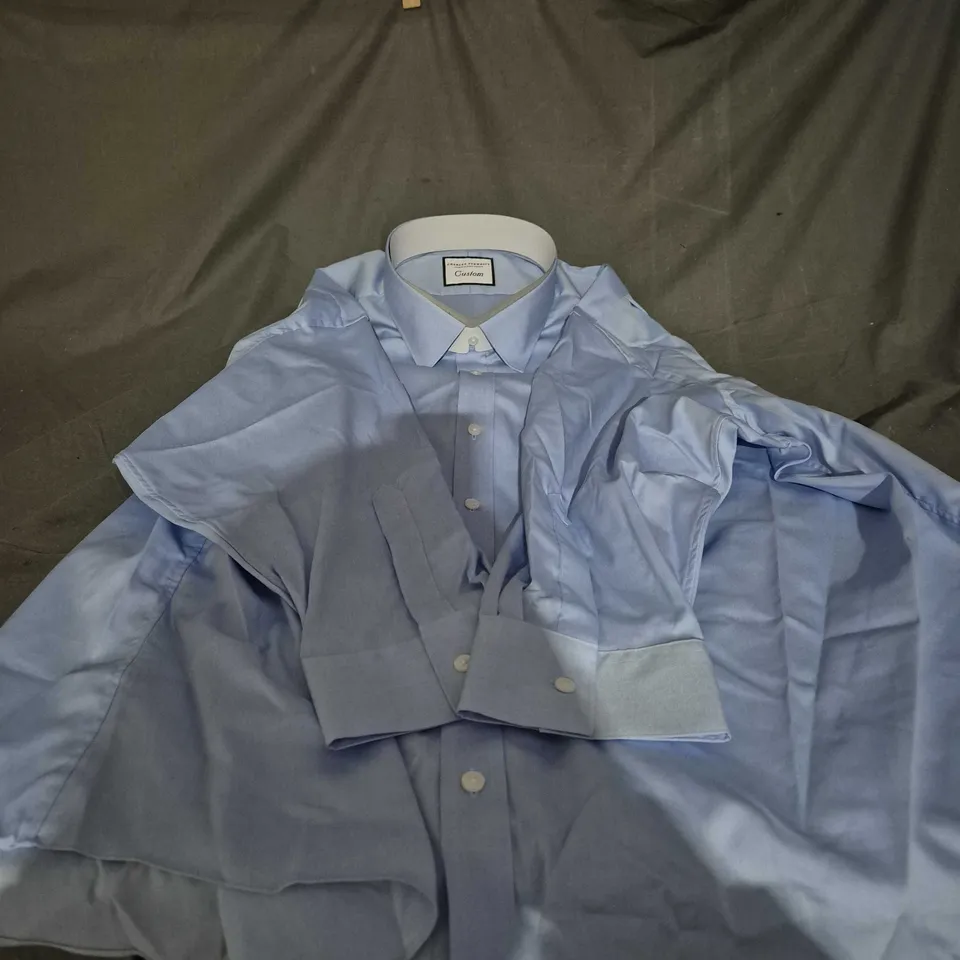CHARLES TYRWHITT CUSTOM LIGHT BLUE SHIRT – SLIM FIT, 100% COTTON, NECK 21IN, SLEEVE 33.5IN
