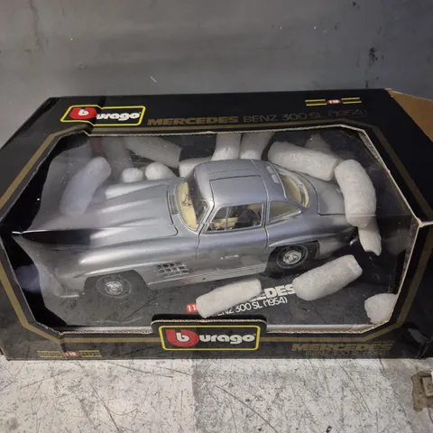 BOXED BURAGO MERCEDES BENZ 300SL (1954) MODEL 