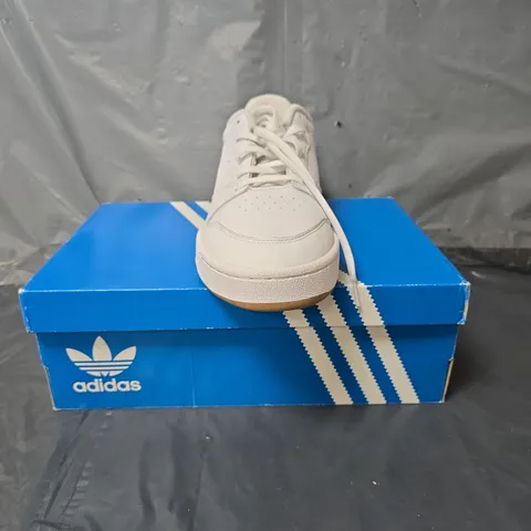 ADIDAS TEAM COURT 2 TRAINERS - WHITE - SIZE 12.5