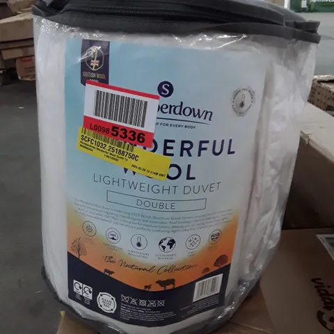 BAGGED SLUMBERDOWN WONDERFUL WOOL MEDIUM WEIGHT DUVET // SIZE: DOUBLE