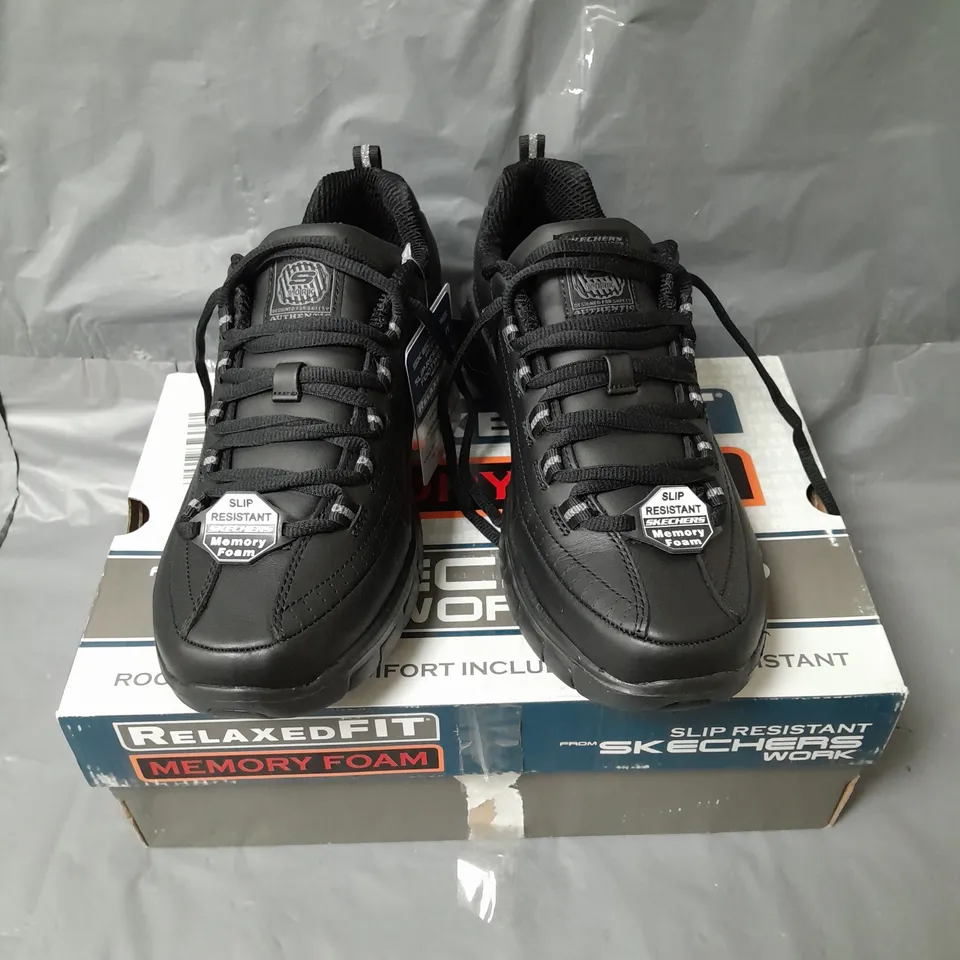 PAIR OF SKETCHERS WORK TRACK TRICKET RELAXED FIT TRAINERS - 7