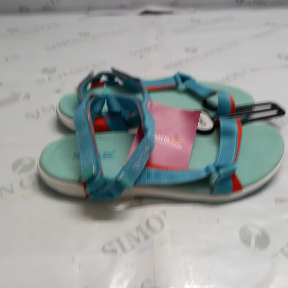 REGATTA LADY SANTA SOL SANDALS SIZE 6