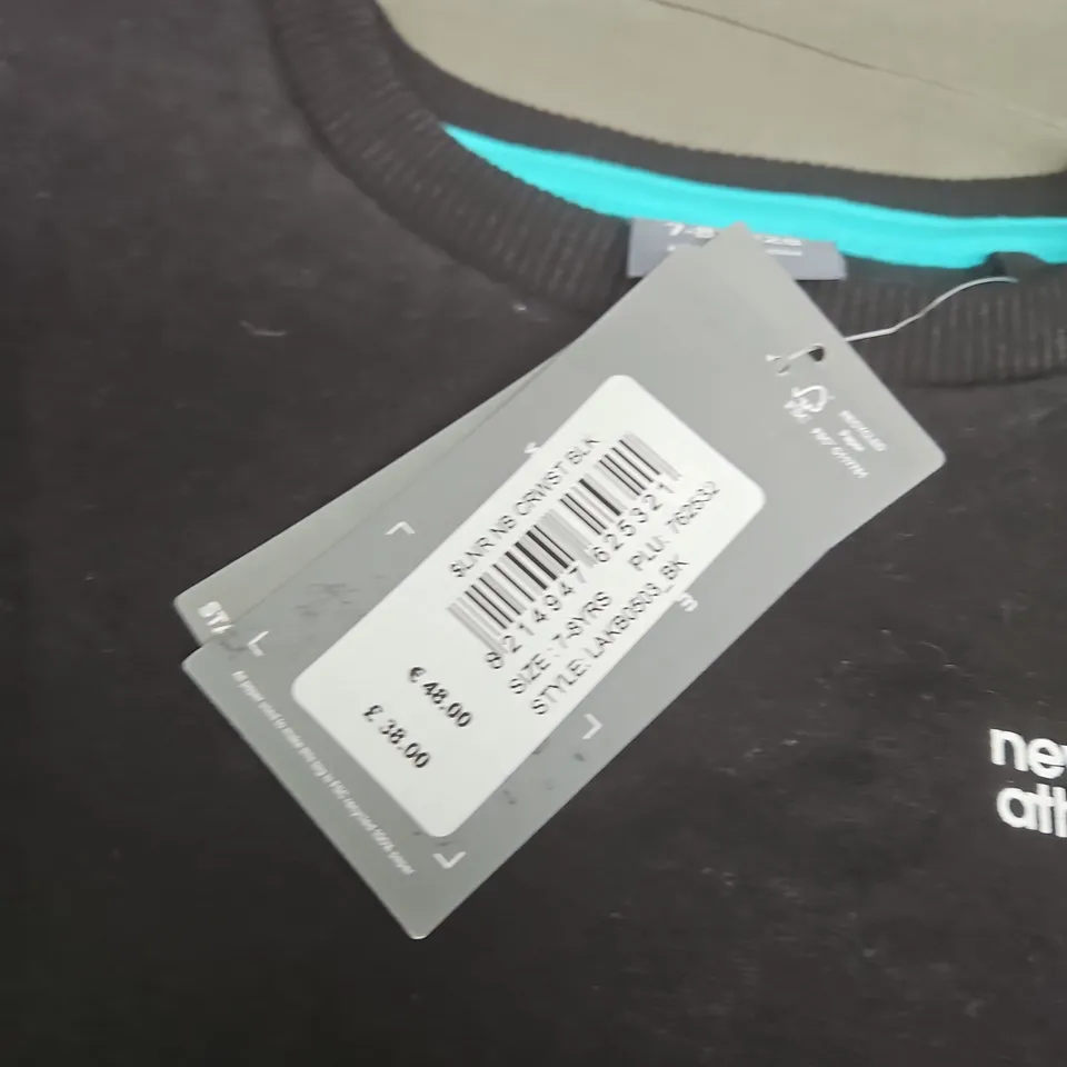 NEW BALANCE ATHLETICS INC. SWEATSHIRT – SIZE 7/8 YRS