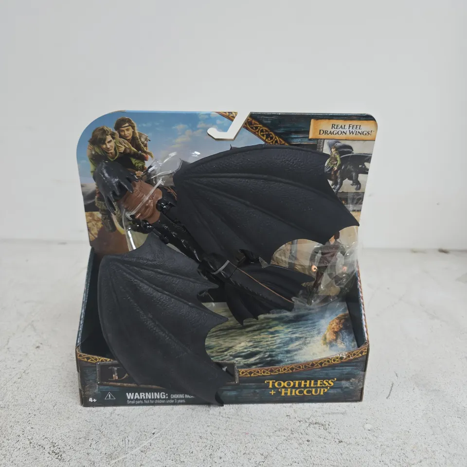 HOW TO TRAIN YOUR DRAGON TOOTHLESS & HICCUP ACTION FIGURE 