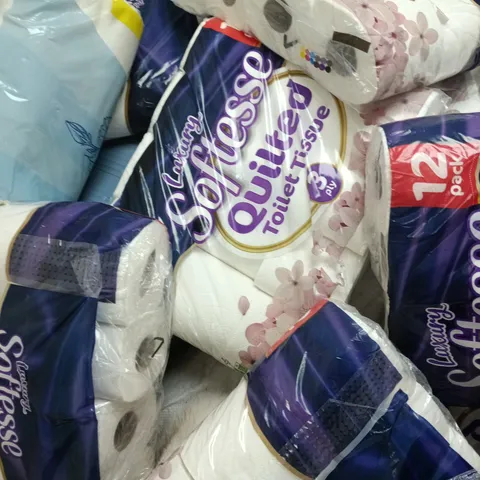 PALLET TO CONTAIN A LARGE ASSORTMENT OF HOUSEHOLD ITEMS TO INCLUDE TOILET ROLL, ETC - COLLECTION ONLY