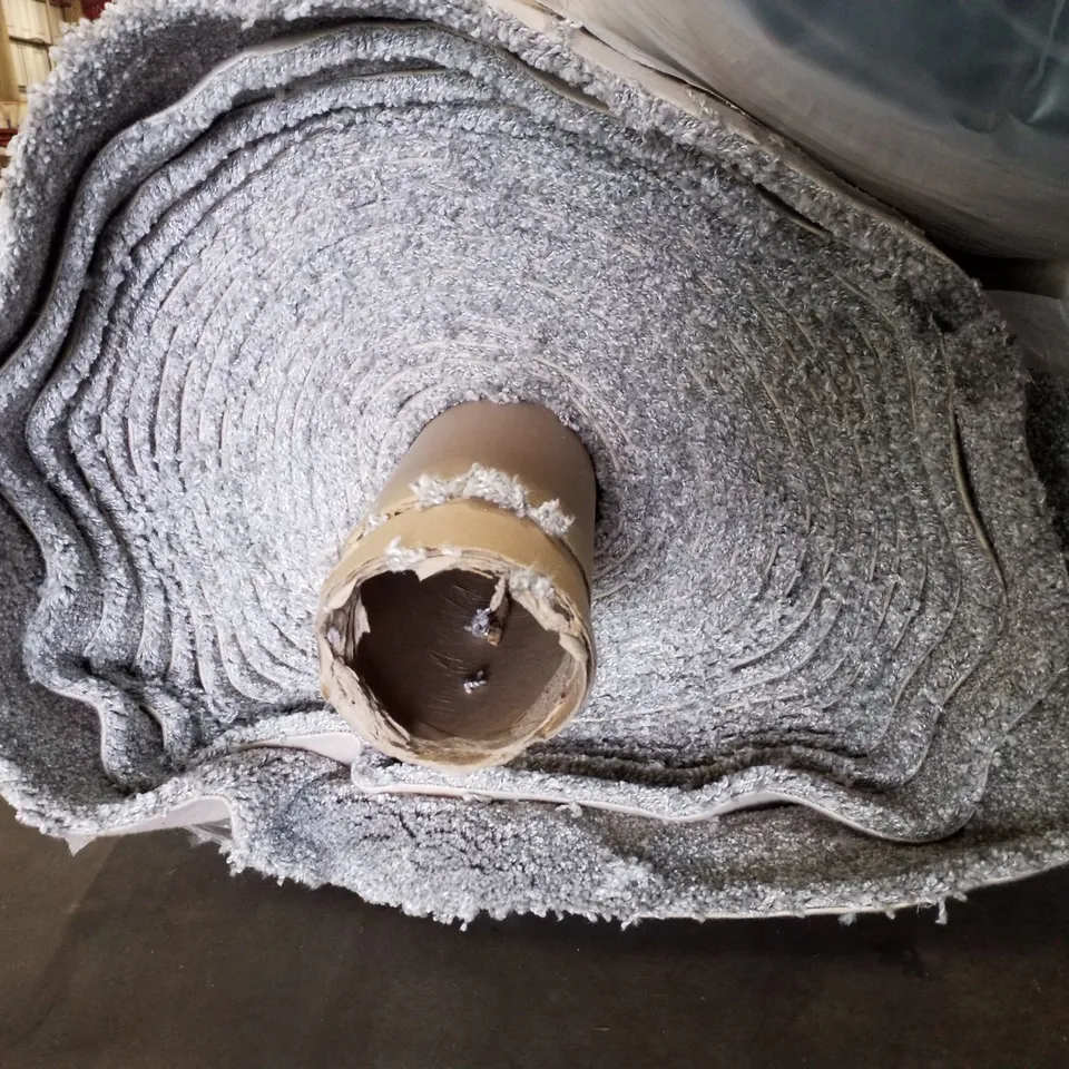 ROLL OF QUALITY DENVER GREY WOOD CARPET APPROXIMATELY 20×4M