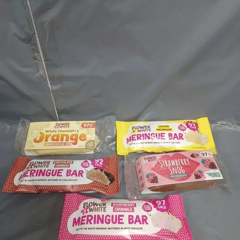 LOT OF APPROXIMATELY 25 FLOWER AND WHITE MERINGUE BARS