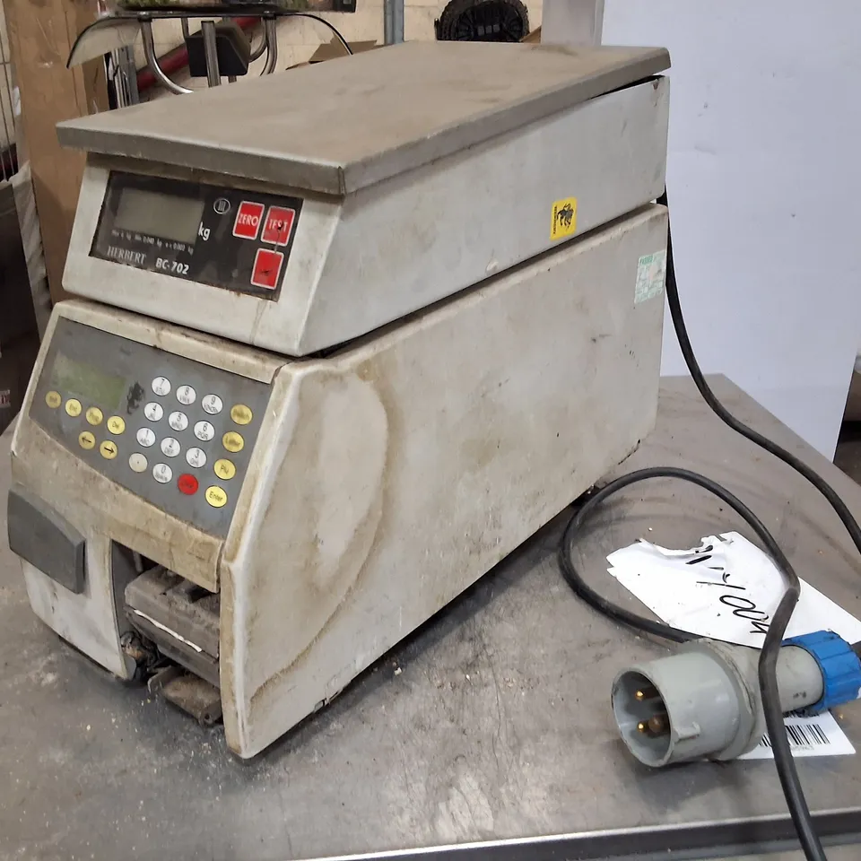 HERBERT BC-702 CHECK-WEIGHING SCALE & LABELER