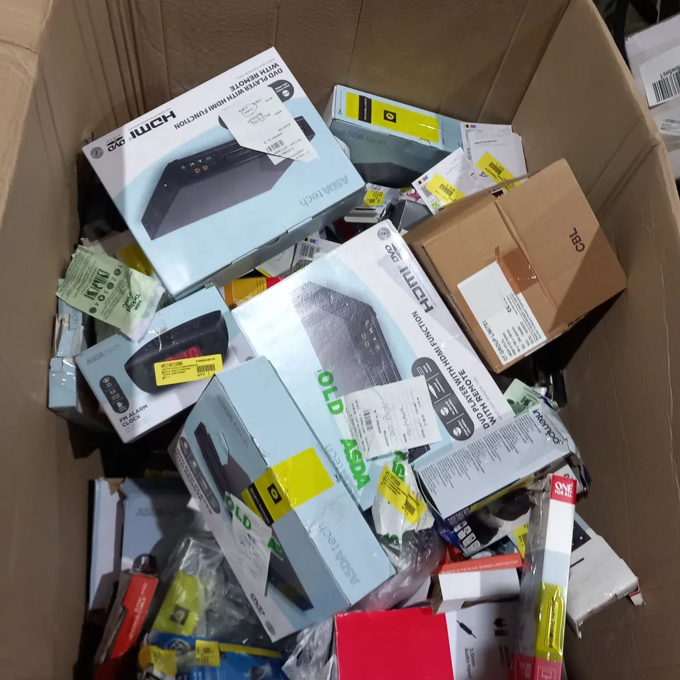 LARGE BOX OF ASSORTED ELECTRICAL GOODS TO INCLUDE;