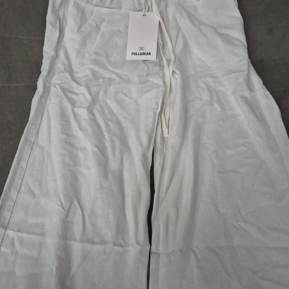 PULL&BEAR WHITE DRAWSTRING TROUSERS – UK XS (EUR XS / USA XS / MEX 24)