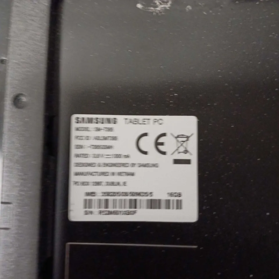 SAMSUNG TABLET PC SM-T395 – CRACKED SCREEN