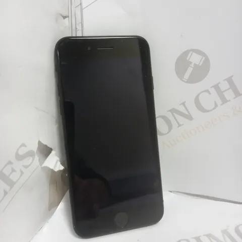 APPLE IPHONE 7 (A1778) SMARTPHONE