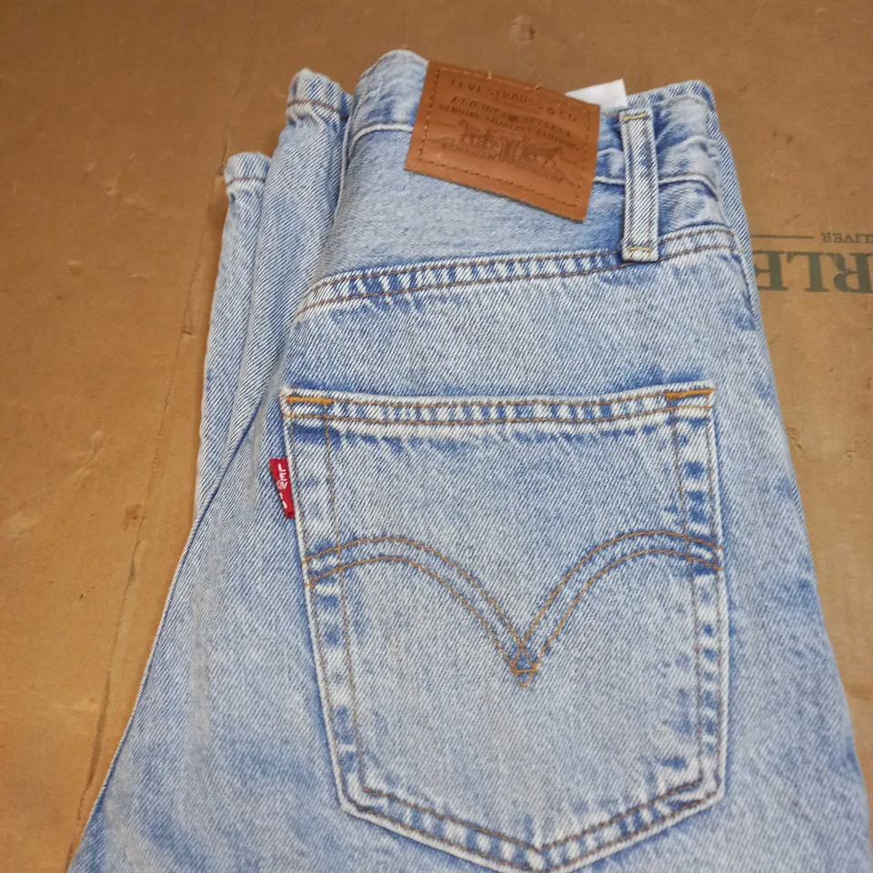 LEVIS STRAUSS DENIM JEANS SIZE 25
