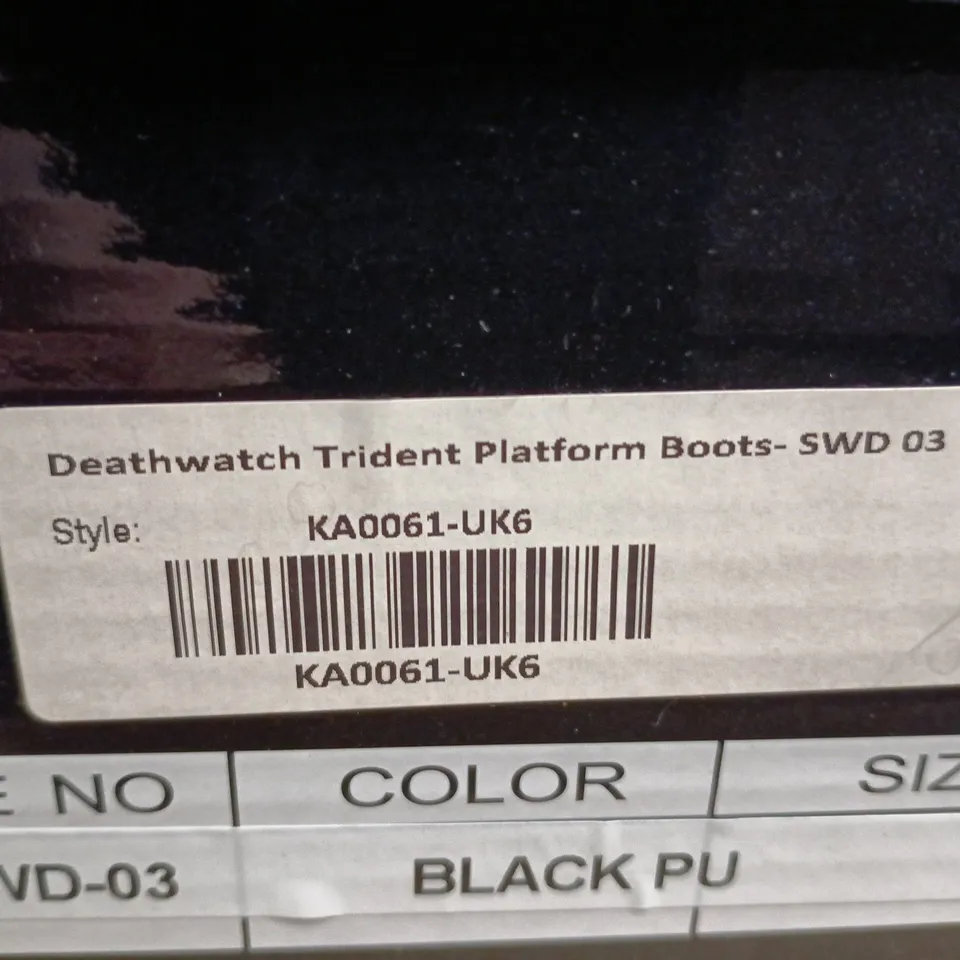 BOXED KOI DEATHWATCH TRIDENT PLATFORM BOOTS IN BLACK - UK6