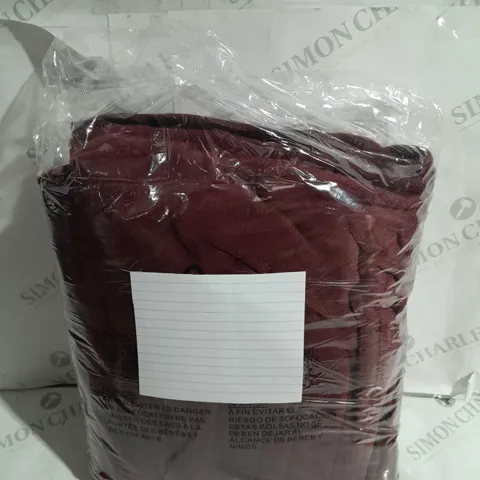 BOXED COZEE HOME HEATED THROW IN PLUM