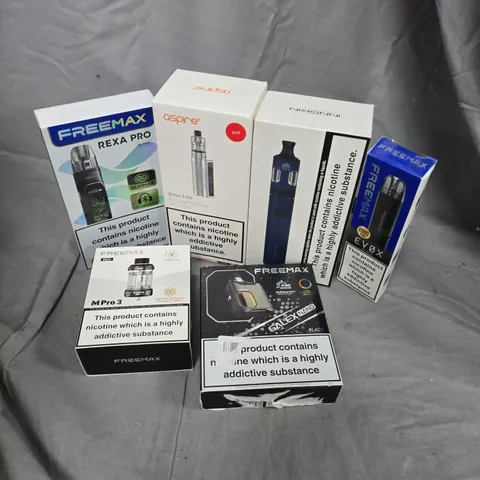 APPROXIMATELY 25 ASSORTED VAPE & E-CIGARETTE PRODUCTS TO INCLUDE BRANDS SUCH AS FREEMAX, INNOKIN, ASPIRE, ETC