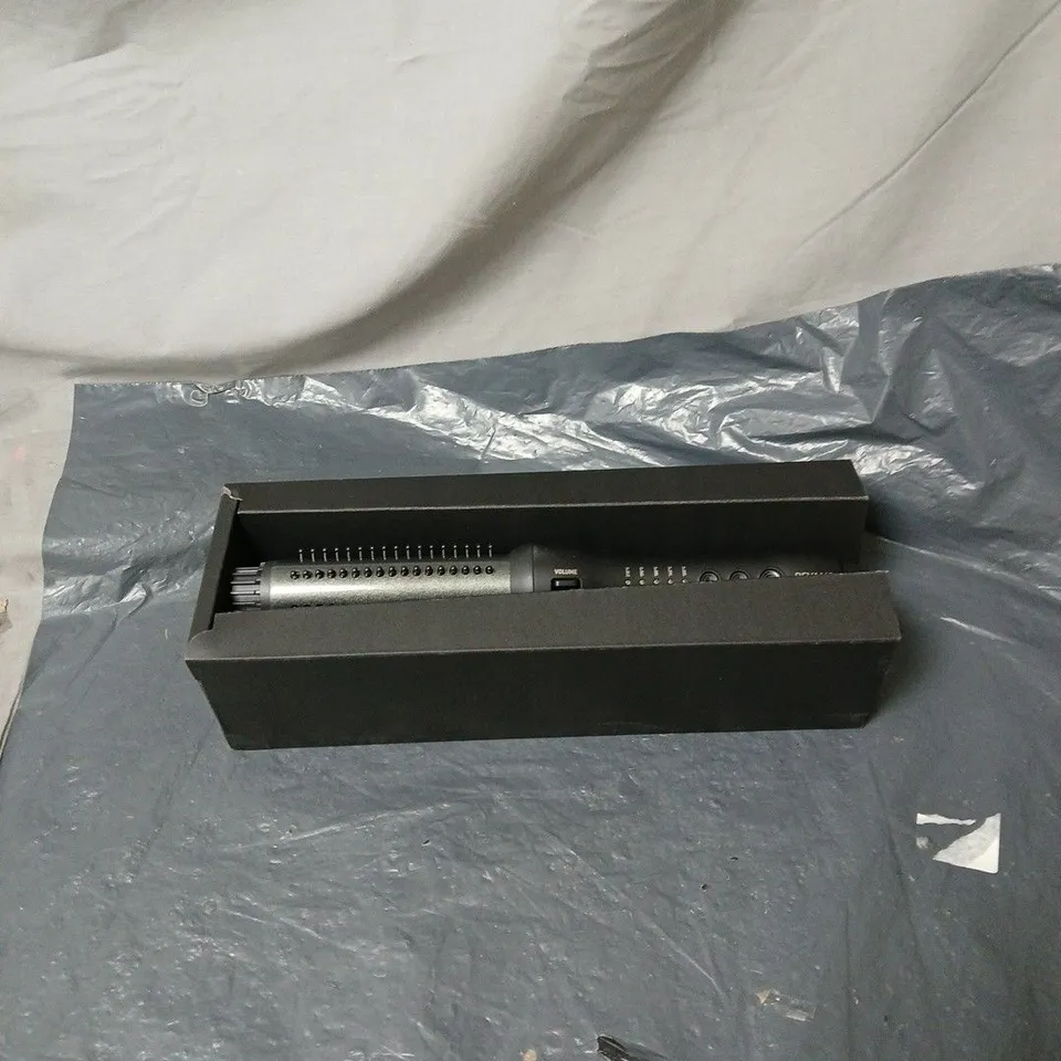 REVAMP VOLUME AND WAVE BRUSH BOXED